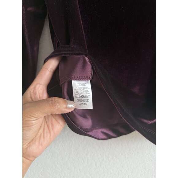Loft Plush Velvet Turtleneck Top Puffed Long Sleeves Women’s‎ Size Small Plum - Picture 8 of 10